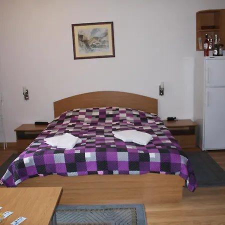 Moni Apartamento *